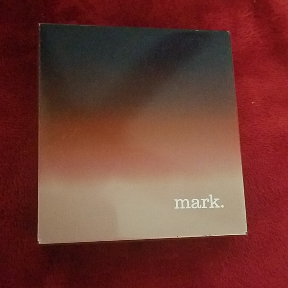 mark. Flip for it- Urban Neutrals